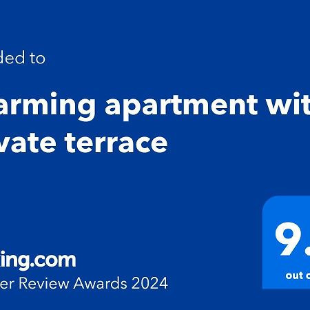 Charming Apartment With Private Terrace Букурещ Екстериор снимка